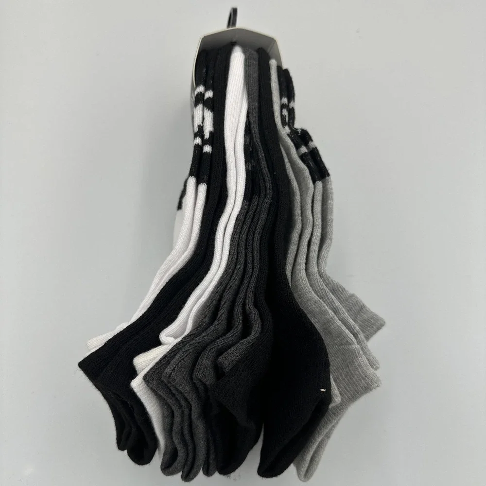 Low-Cut Socks 8-Pair White Black Gray Stars & Logo by Steve‎ Madden Gray Black
